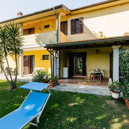 Agriturismo Casa Andreina カスティリオーネ・デッラ・ペスカーイア エクステリア 写真