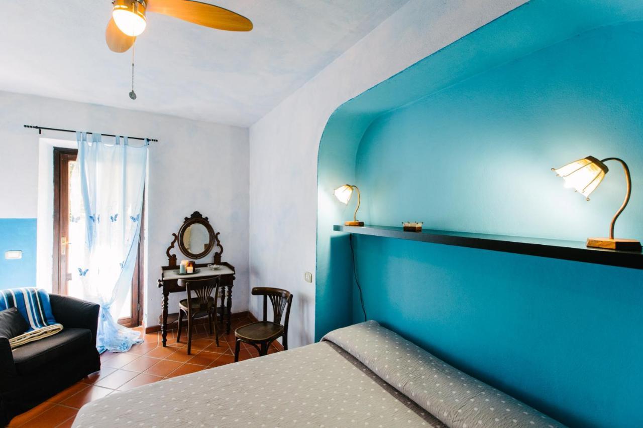 Agriturismo Casa Andreina カスティリオーネ・デッラ・ペスカーイア エクステリア 写真