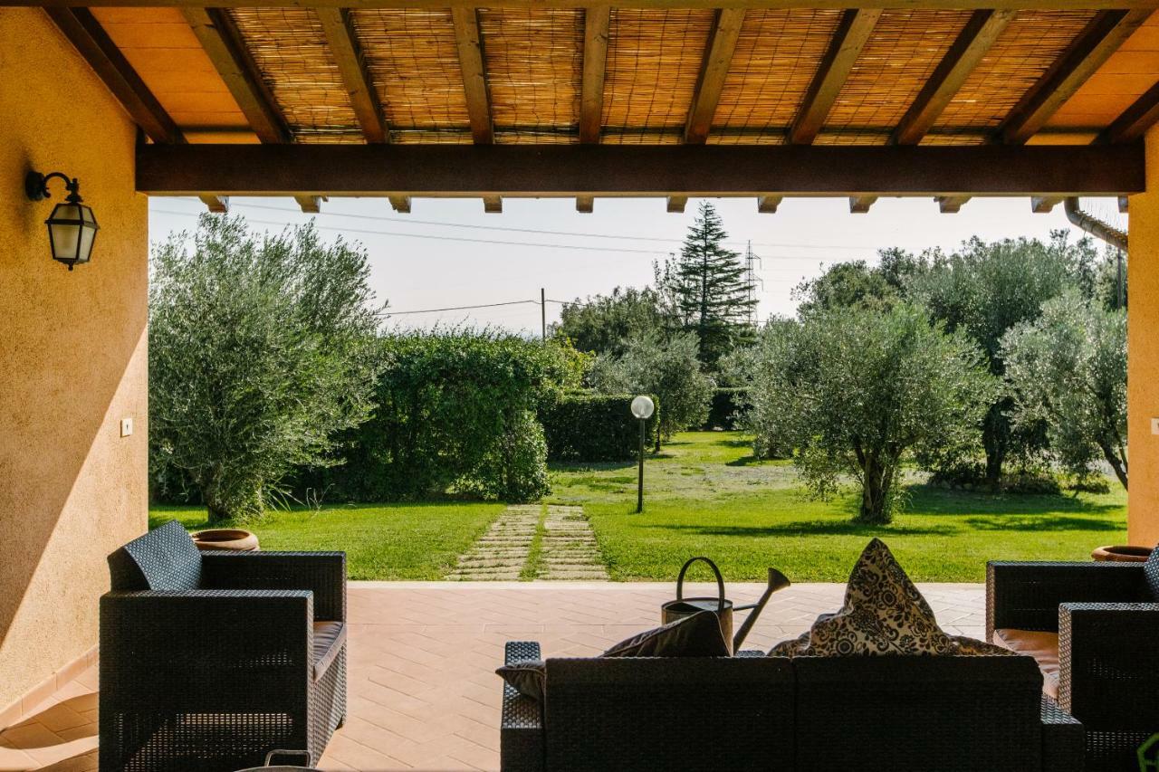 Agriturismo Casa Andreina カスティリオーネ・デッラ・ペスカーイア エクステリア 写真
