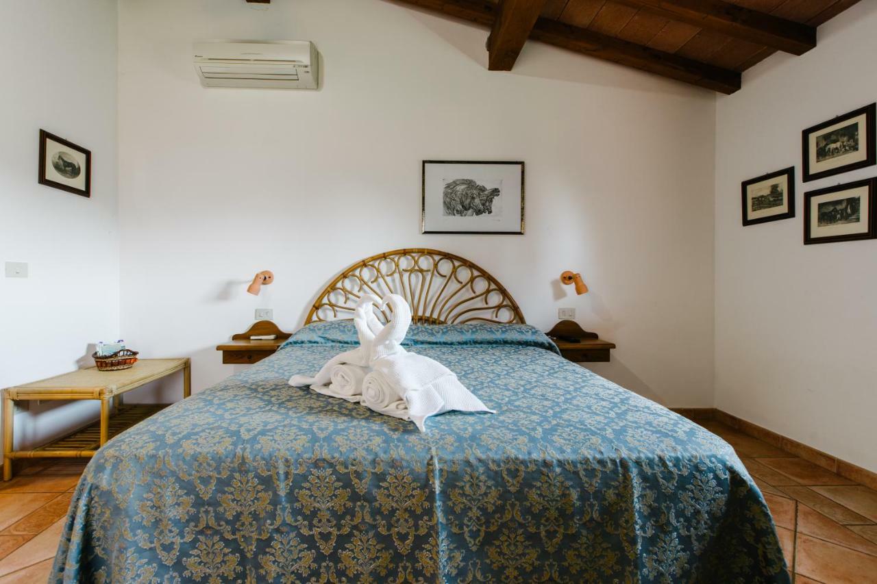 Agriturismo Casa Andreina カスティリオーネ・デッラ・ペスカーイア エクステリア 写真